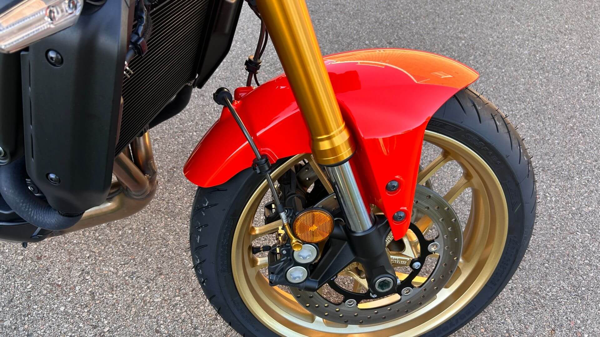 22+ XSR900 Stainless Steel Brake Lines | Stoltec Moto